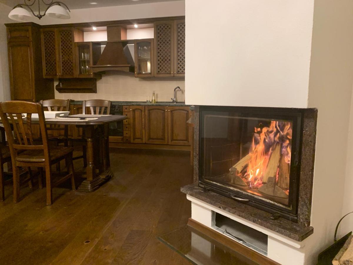 Apartman Pri Lyceu Banská Štiavnica المظهر الخارجي الصورة