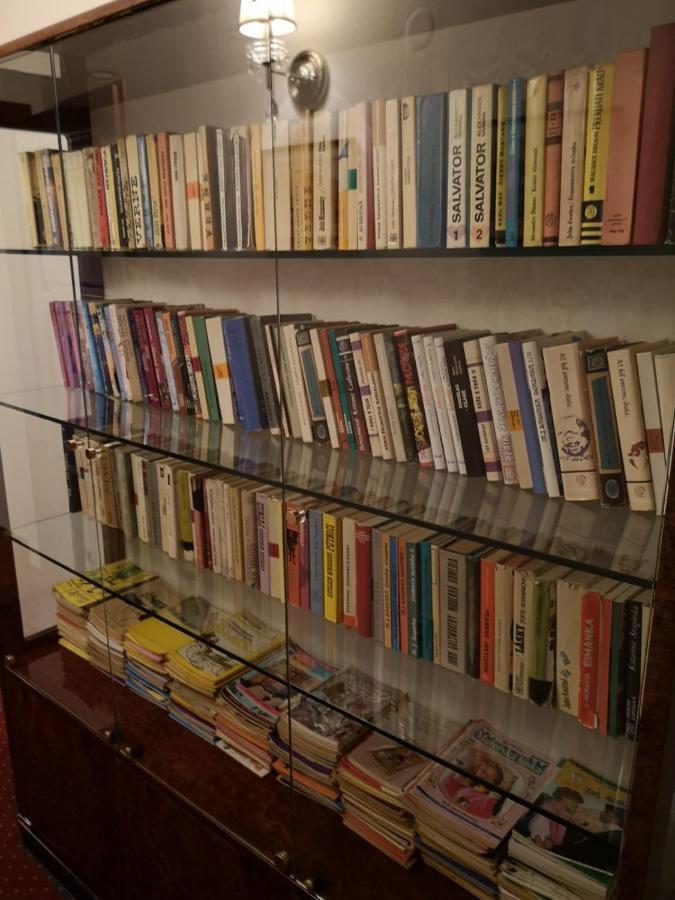 Apartman Pri Lyceu Banská Štiavnica المظهر الخارجي الصورة